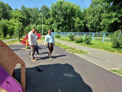 Встреча генерального директора «АСР-Взрыв» Дениса Гаврилова и главы Новоильинского района Андрея Токарева